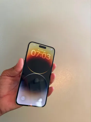 V/T IPhone 14 Pro Max