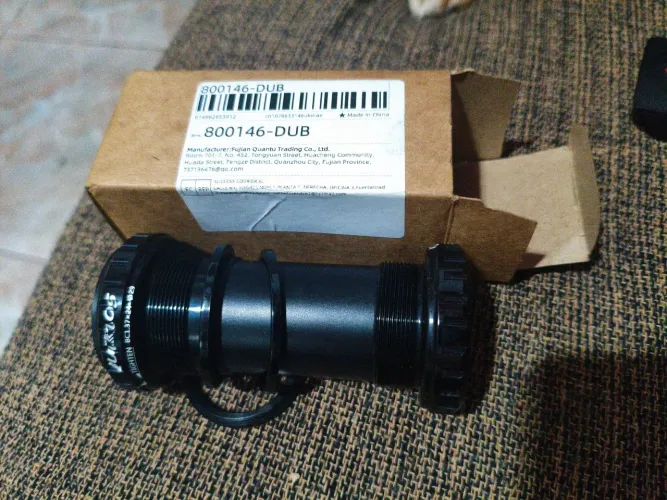 Movimento central DUB Sram bucklos top zero na caixa