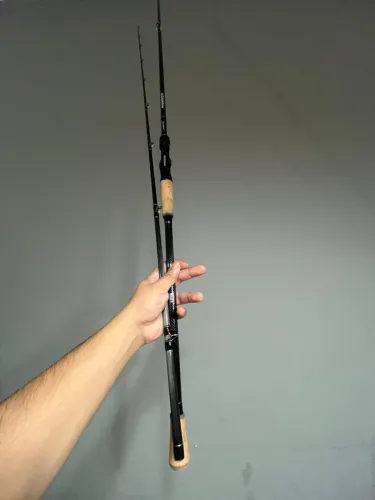 Vara Saint Hammer 2,40 + Carretilha Brisa bg