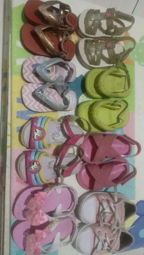 Calçados de bebê menina N17 ao 19