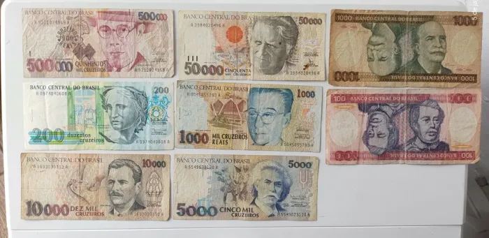 Lote de notas antigas