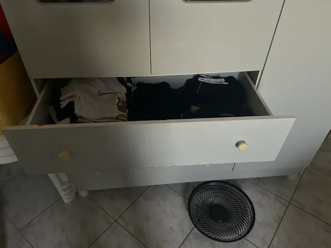 Guarda roupa