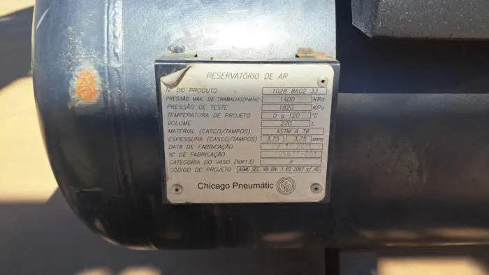 Compressor parafuso Chicago pneumatic CPM15 completo com secador