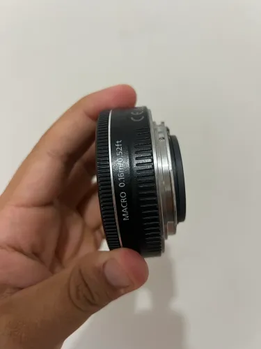 VENDO LENTE 24mm E.F CANON
