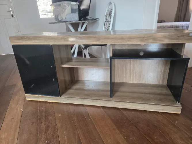 Doação - Rack para sala