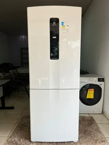 Geladeira Electrolux Inverter Technology com autosense ((ENTREGO GRATIS))