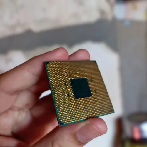 Ryzen 3 2200g