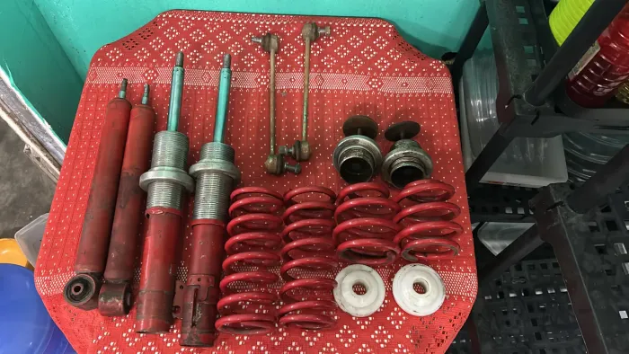 Kit Suspensão Regulavel Saveiro G5/ G6/ G7/ Cross/ Trend