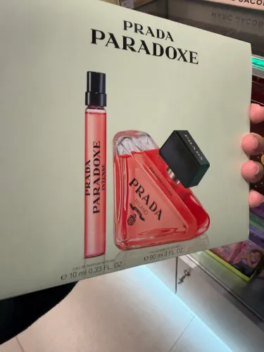 COFRE PRADA PARADOXE INTENSE