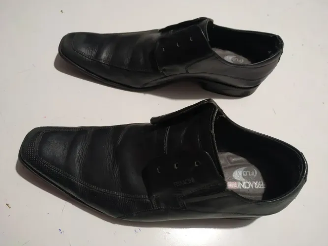 Sapato Ferracini t 40