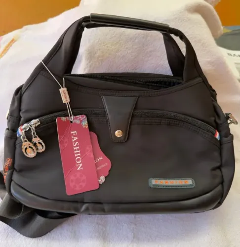 Bolsa Feminina em Nylon Nova