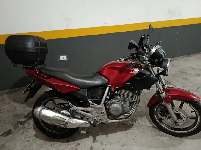 CBX 250 TWISTER VERMELHA