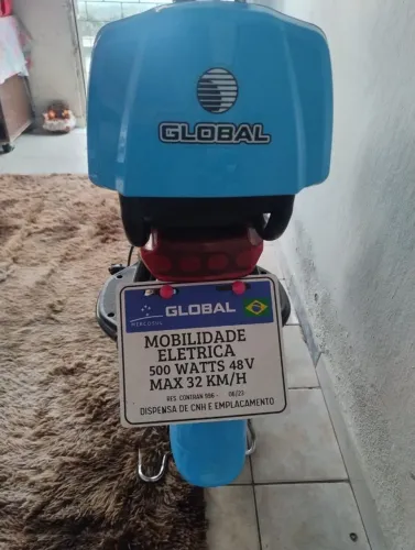Vende - se 3.600