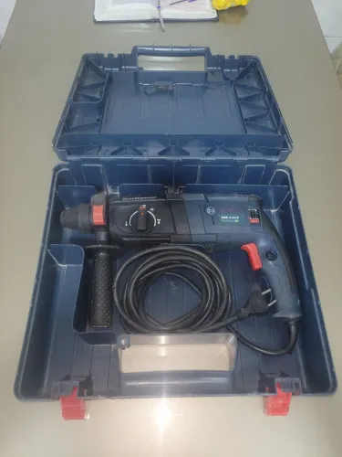 furadeira bosch extra semi nova