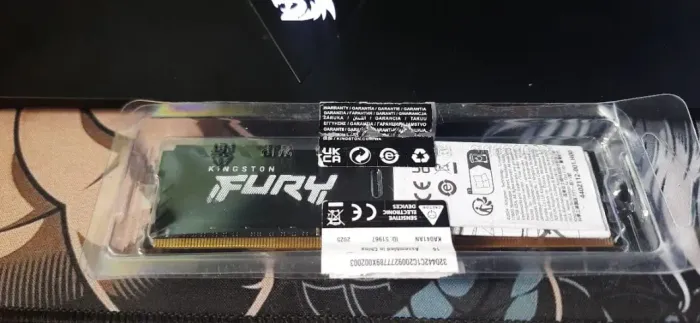 Memória Kingston FURY Beast DDR4 3600MHz 16 GB (1X16GB) (USADA PRA TESTES)