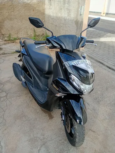 Yamaha fluo 125