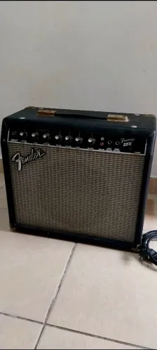 Amplificador Fender Frontman 25R