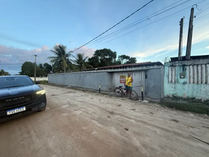 Casa na praia de Catuama !