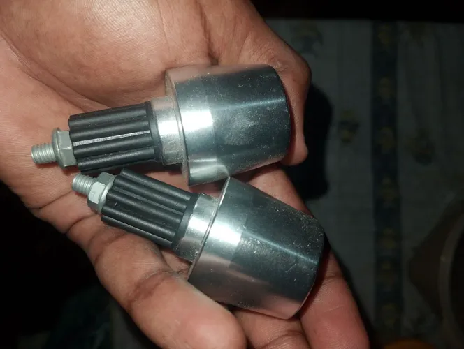 Vende-se alça de moto e pezinho de guidão 