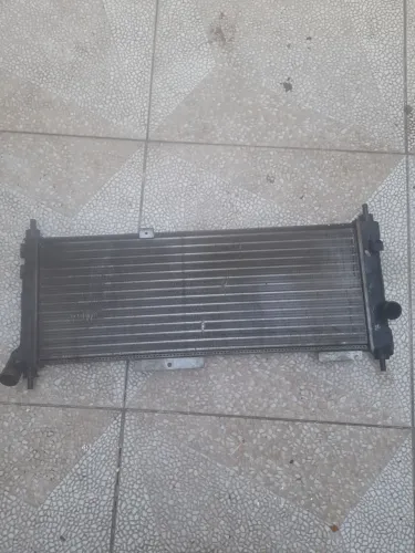 Vendo radiador do corsa