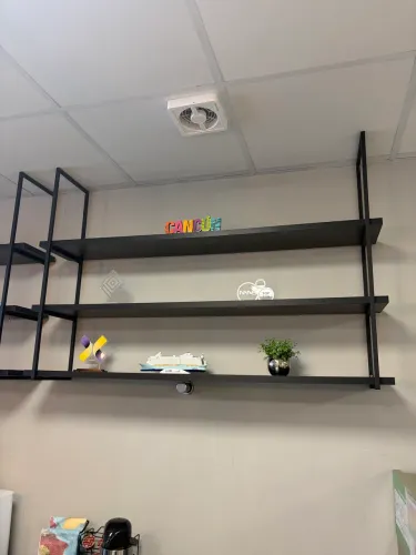Prateleira Suspensa estilo Industrial