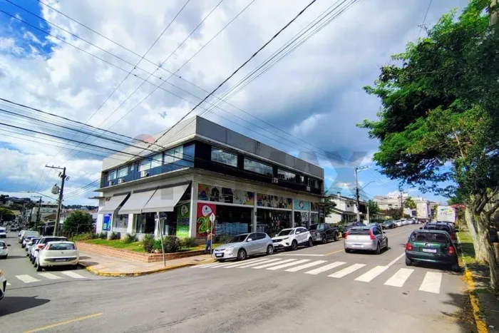 Loja Comercial de Alto Padrão à Venda em Garibaldi/RS | Amplitude, Visibilidade e Potencia