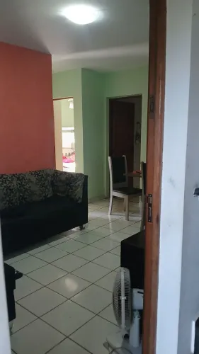 Preço baixou, de 240 mil por 199 mil. 