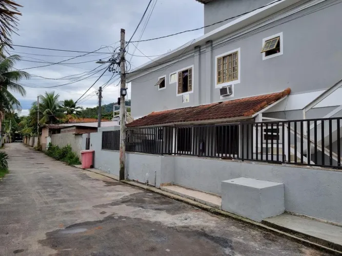 Alugo APT 2 qts Ilha de Guaratiba