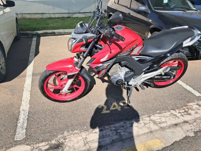 Cb twister 250 ABS !!! Moto zero !!!!