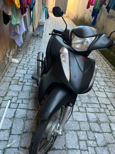 Vendo biz 2015 abaixo da tabela