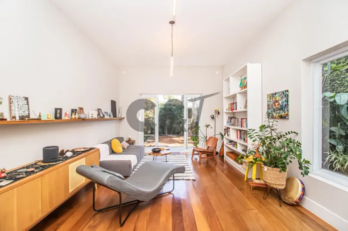 Sobrado Residencial - 2 Dormitórios (Suítes) à Venda no Alto da Boa Vista - São Paulo/SP