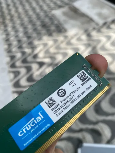 16gb RAM DDR4 crucial