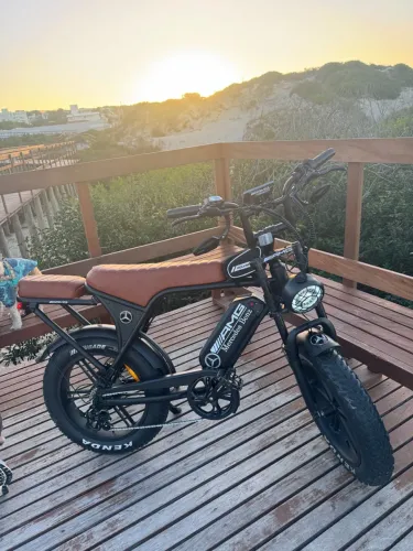 BIKE ELÉTRICA OUXXI v8 1000w 60km NOVA OPORTUNIDADE