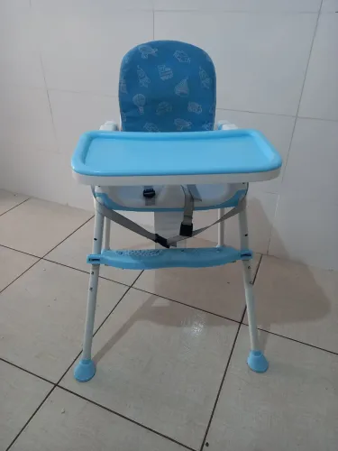 Cadeira de alimentação bebê azul