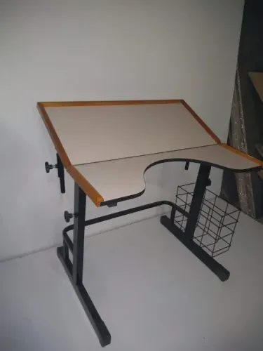 Mesas Adaptadas para Cadeirante