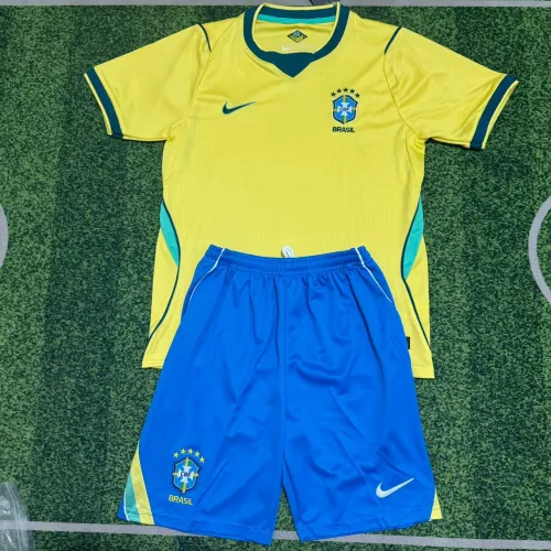 Kit infantil Brasil 3-4 anos ( seleção brasileira )