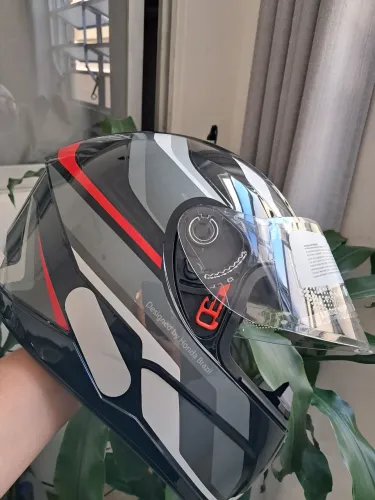 Capacete