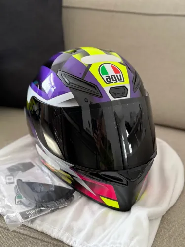 Capacete AGV K1s 58/60 Fastlap Preto Roxo Amarelo GP