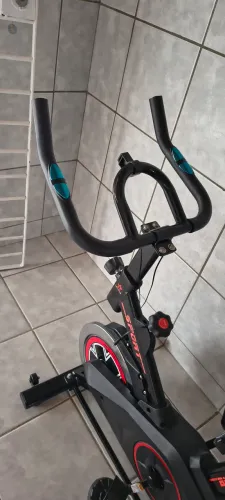 Bicicleta Ergométrica Seminova