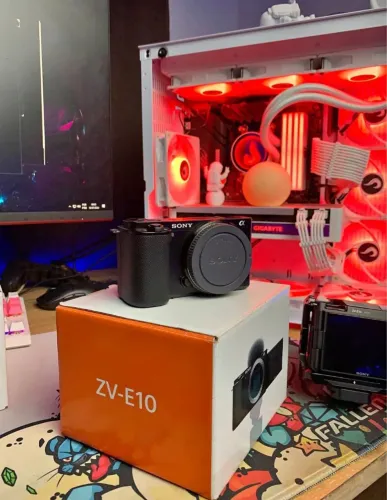 Câmera Sony ZV-E10