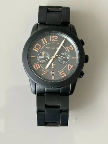 Oferta: Relógio Michael Kors MK8330 - Analógico