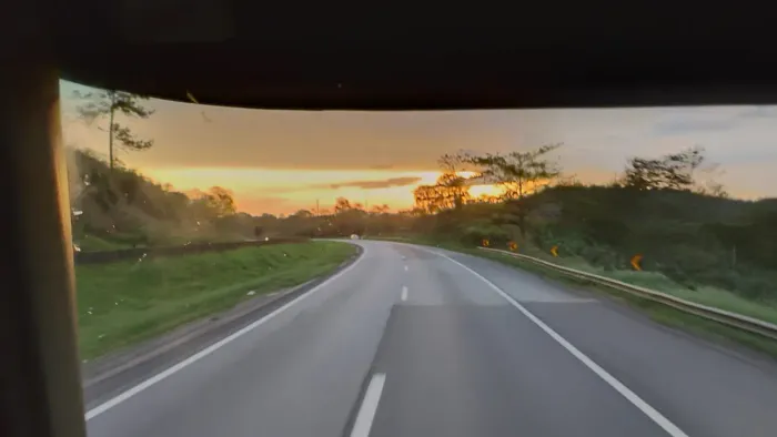 Ofereço pra trabalhar como  doméstica 