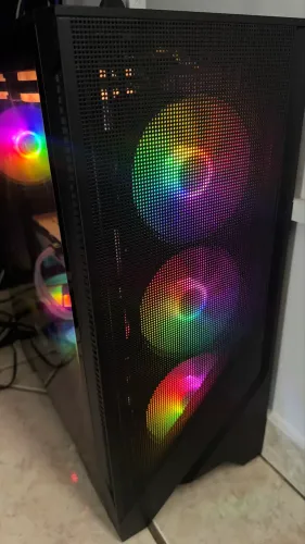 PC GAMER Ryzen 5 5600 RTX 3060ti 32gb RAM 3600Mhz SSD 1TB