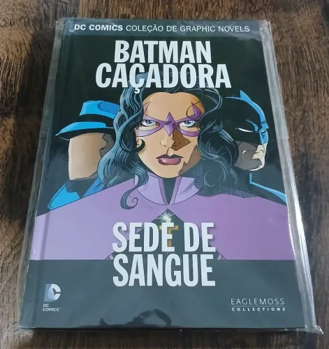 HQ Batman / Caçadora: Sede de Sangue (Eaglemoss, seminova)