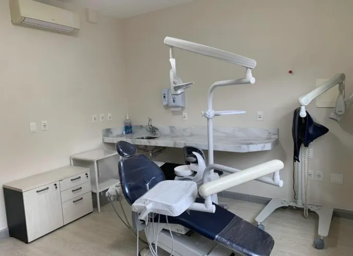 Alugo Clínica Odontológica Montada em Vitória