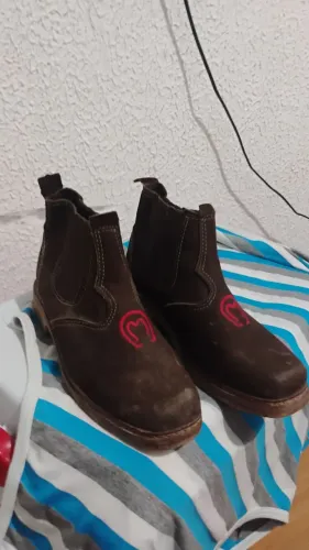 Vendo bota de cavalgada número 35 a 36 