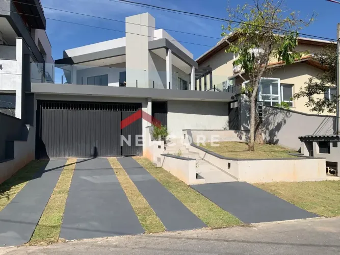 Casa de condomínio em Rua Cravos - Aruã - Mogi das Cruzes/SP