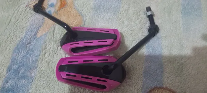 Vendo retrovisor rosa