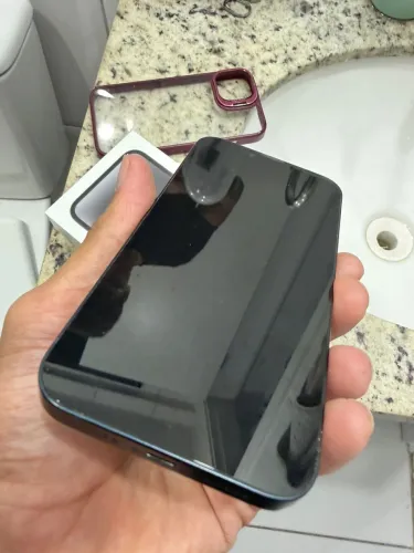 iphone 14 com poucas marcas de uso na caixa