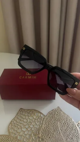 Óculos original Carmim